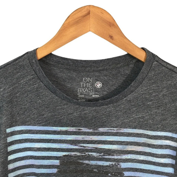 TS235 Mens ON THE BYAS Paper Thin Striped Graphic T Shirt M - Picture 3 of 4